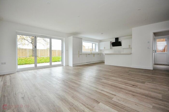 4 Bedroom Detached House For Sale In Haine Road, Ramsgate, CT12