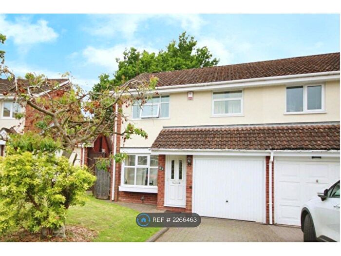 3 Bedroom Semi-Detached House To Rent In New Meadow Close, Birmingham, B31