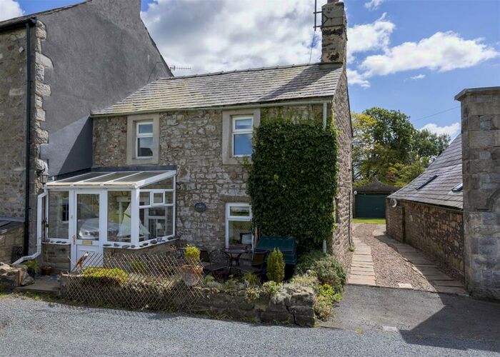 2 Bedroom End Of Terrace House For Sale In Green Cottages, Lower Westhouse, LA6