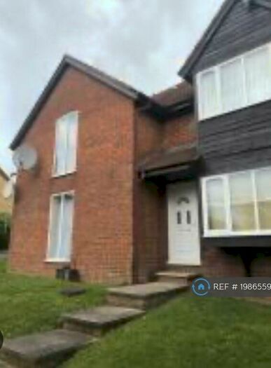 1 Bedroom Flat To Rent In Snowdon Drive, London, NW9