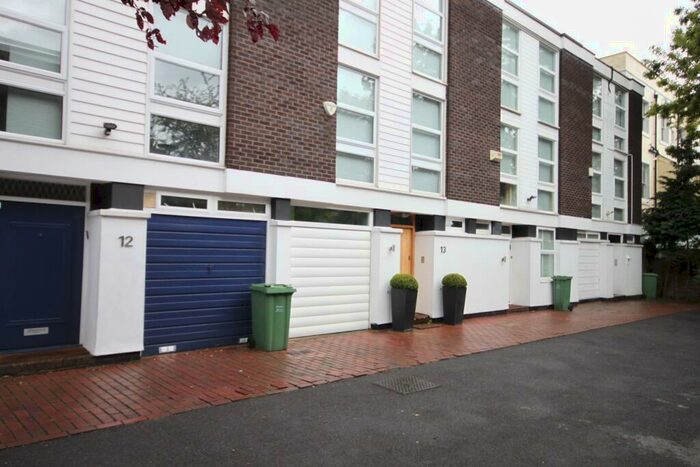 3 Bedroom Detached House To Rent In Elliott Square, Primrose Hill, London, NW3