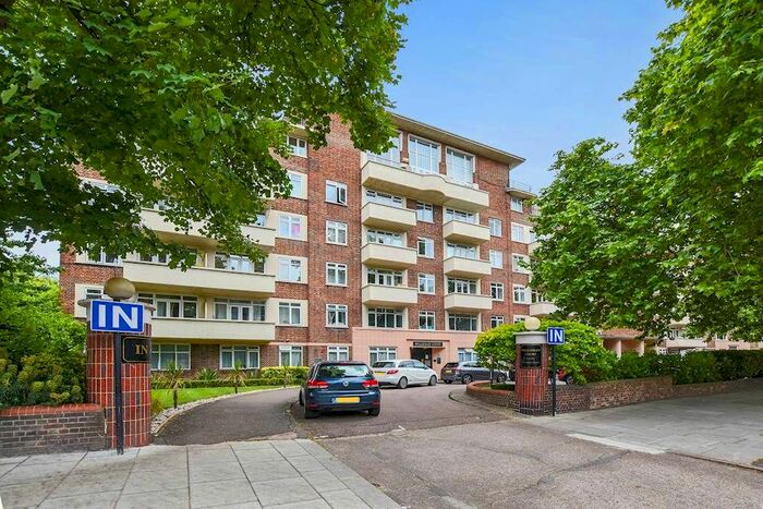 2 Bedroom Flat To Rent In Wellesley Court, Maida Vale, London, W9