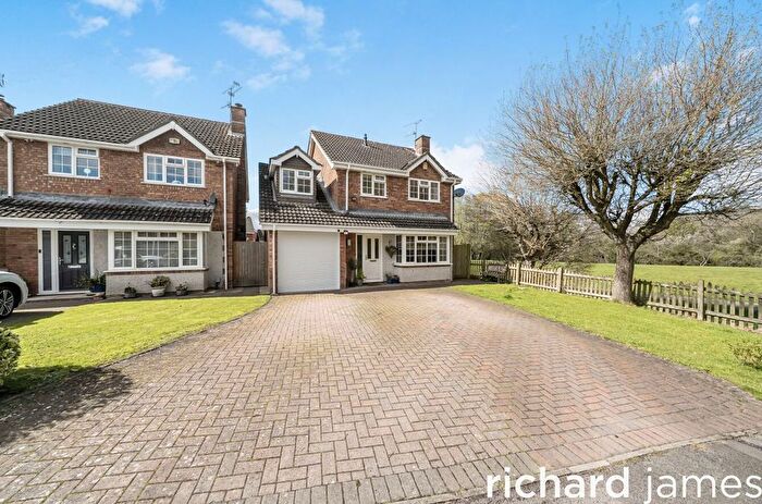 4 Bedroom Detached House For Sale In Grosmont Drive, Toothill, Swindon, SN5