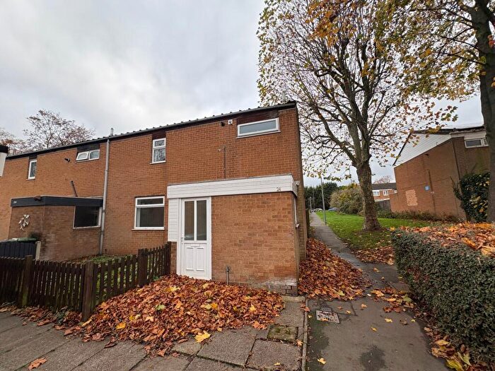 3 Bedroom House To Rent In Trent Drive, Birmingham, B36