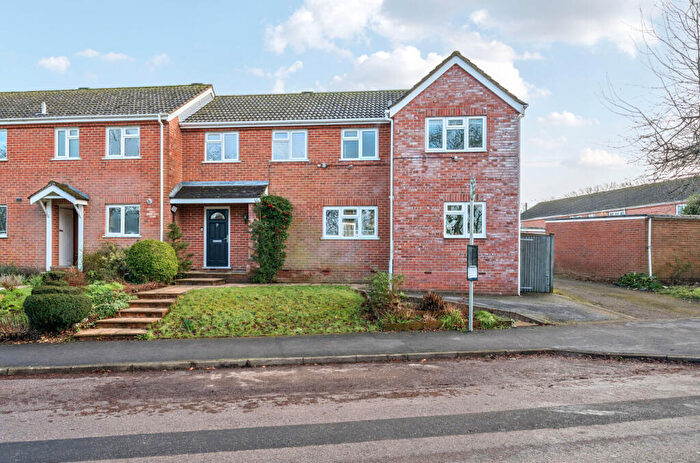 4 Bedroom End Of Terrace House For Sale In Tees Farm Road, Colden Common, Winchester, Hampshire, SO21