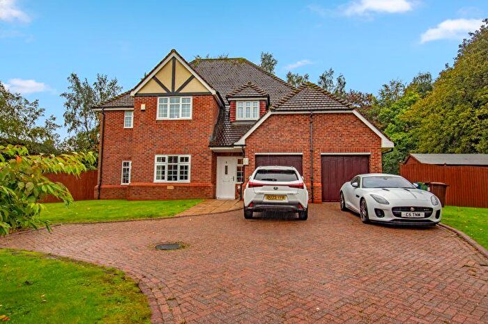 5 Bedroom Detached House For Sale In Nightingale Walk, Blythe Bridge, ST11