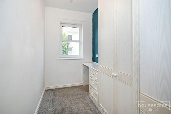 2 Bedroom Flat For Sale In Solomon Court, Whitehaven, CA28