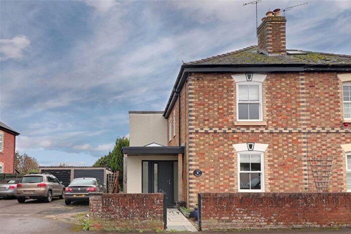 3 Bedroom Semi-Detached House For Sale In High Street, Saul, Gloucester, GL2