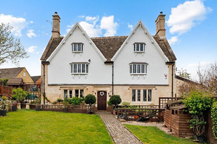 5 Bedroom Detached House For Sale In Gretton, Cheltenham, GL54