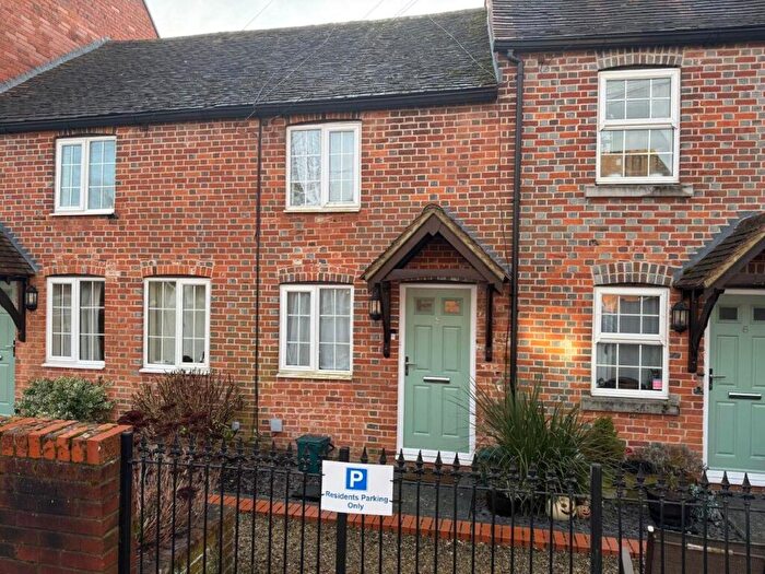 1 Bedroom Terraced House To Rent In St. Michaels Road, Newbury, RG14
