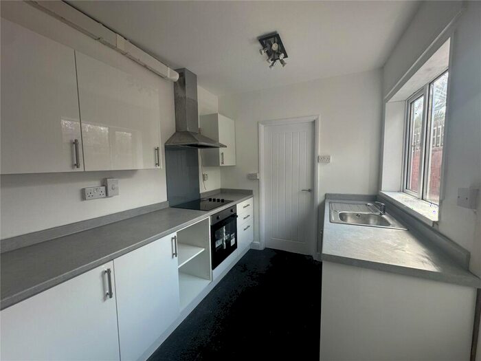 3 Bedroom Terraced House To Rent In Lower Cliff Road, Gorleston, Great Yarmouth, NR31