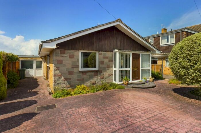 3 Bedroom Bungalow To Rent In Stoneyfields, Easton-in-Gordano, Bristol, North Somerset, BS20