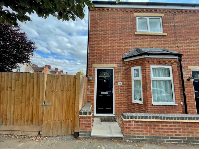 2 Bedroom Flat To Rent In Jubilee Street, Rugby, CV21