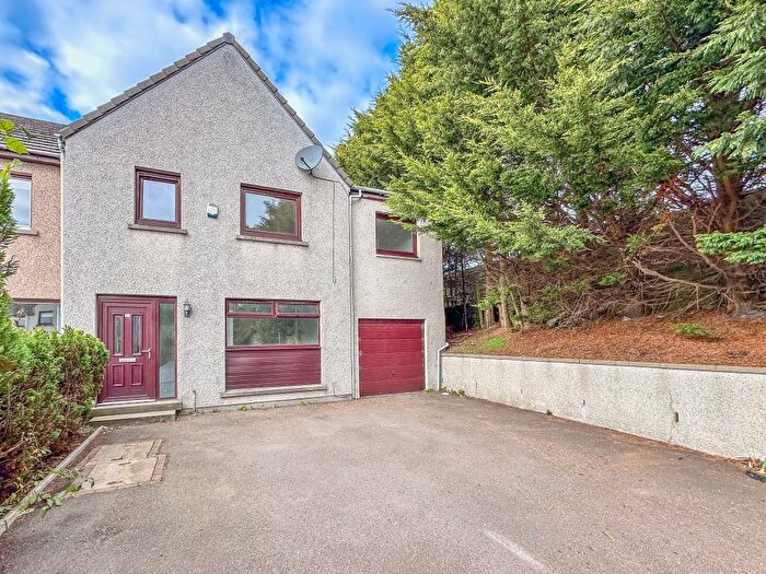 5 Bedroom Semi-Detached House To Rent In Fairview Parade, Bridge Of Don, Aberdeen, AB22