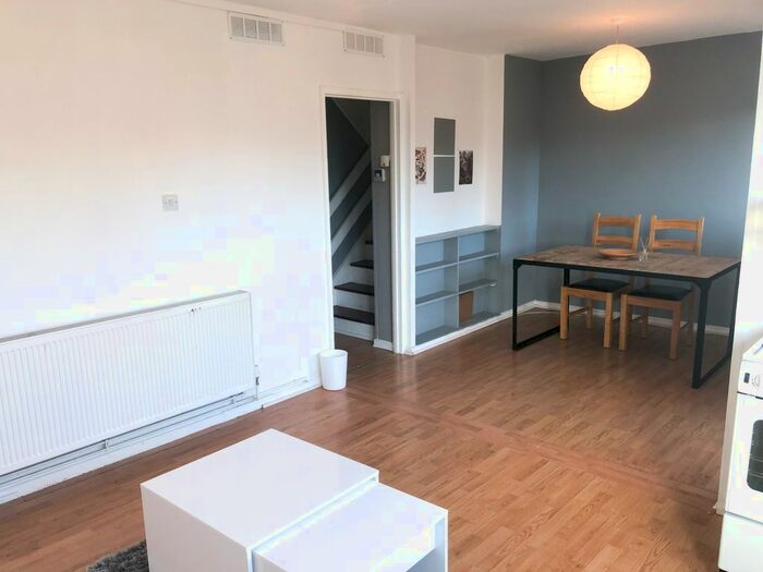 4 Bedroom Maisonette To Rent In Arabella Drive, London, SW15