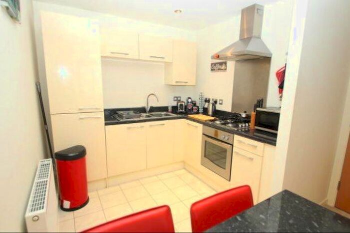 1 Bedroom Flat To Rent In Moon Street, Plymouth, PL4