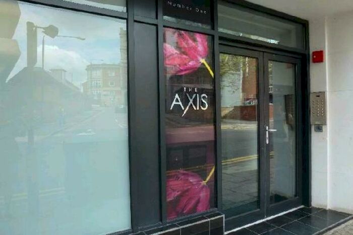 2 Bedroom Apartment To Rent In The Axis, City Centre, NG1