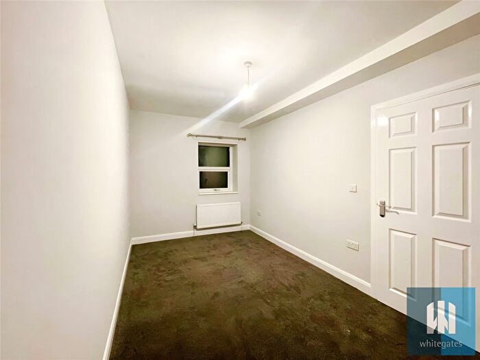 1 Bedroom Terraced House To Rent In Baker Street, Oakes, Huddersfield, West Yorkshire, HD3
