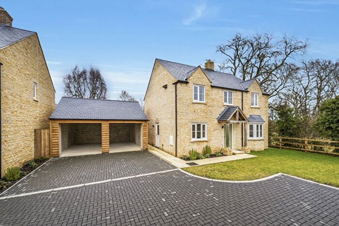 4 Bedroom Detached House For Sale In The Cider Press, Ashton Keynes, SN6