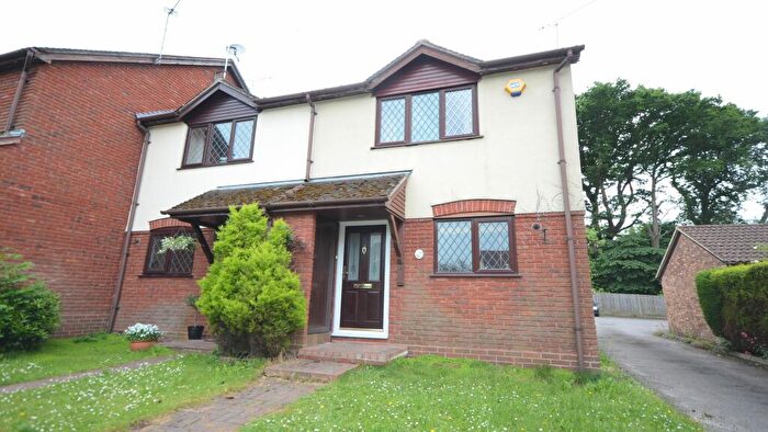 2 Bedroom Semi-Detached House To Rent In Wild Herons, Hook, RG27