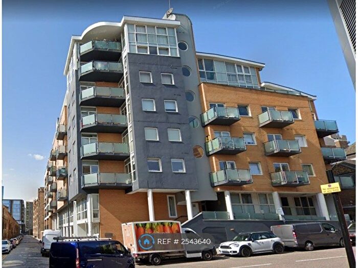 2 Bedroom Flat To Rent In Artichoke Hill, London, E1W