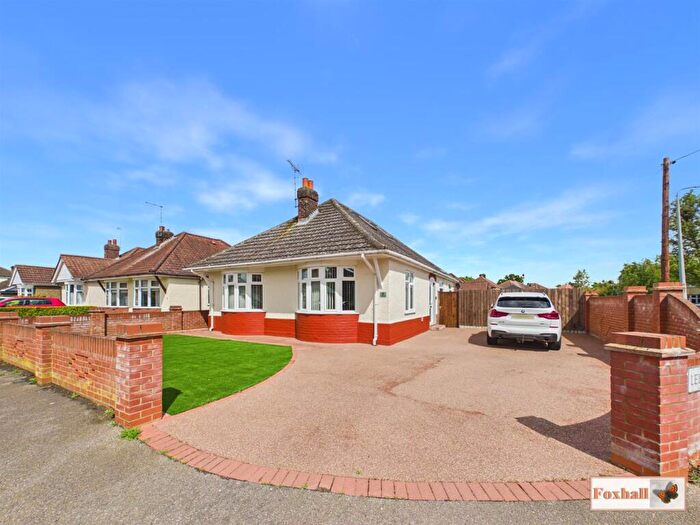 2 Bedroom Detached Bungalow For Sale In Lee Road, Ipswich, IP3