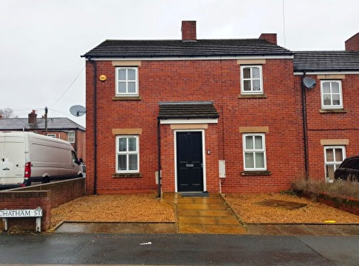 2 Bedroom Flat To Rent In Chatham Street, Stockport, SK3