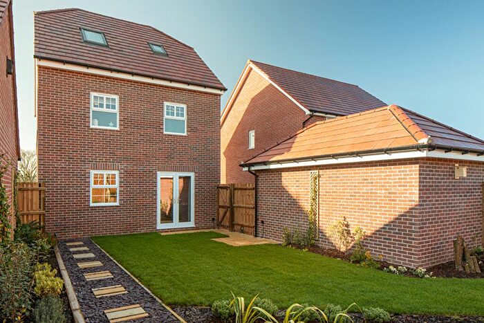 4 Bedroom Detached House For Sale In Lower Road, Hullbridge, Hockley, Essex, SS5