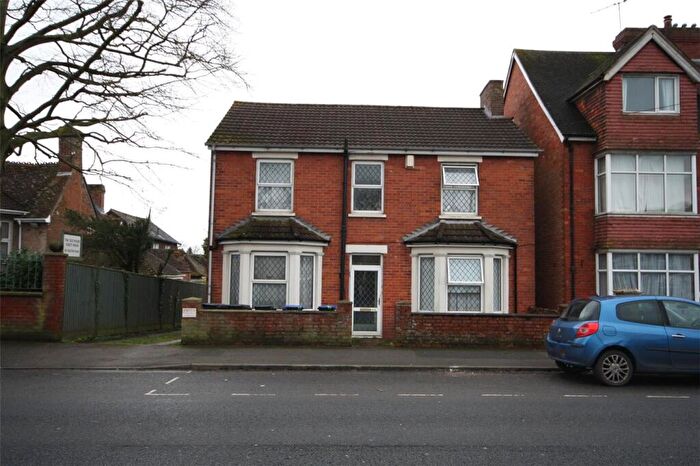 1 Bedroom Detached House To Rent In Wilton Road, Salisbury, Wiltshire, SP2
