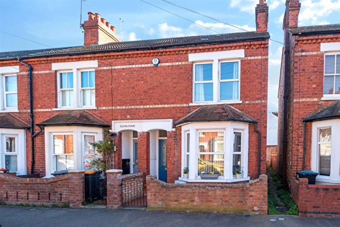 2 Bedroom Terraced House For Sale In George Street, Bedford, MK40