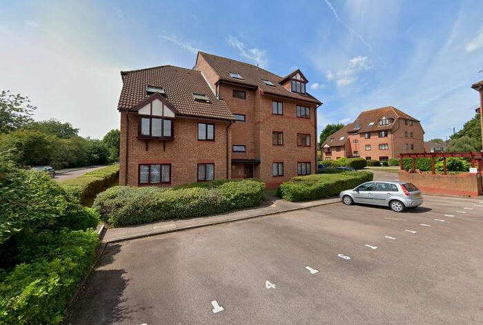 1 Bedroom Flat To Rent In Bowls Court, Coundon, Coventry, CV5