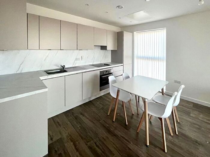 2 Bedroom Flat To Rent In Tabbard Apartments, East Acton Lane, London, W3