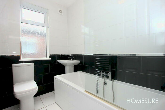 3 Bedroom Apartment To Rent In Laurel Road, Fairfield, Liverpool, L7