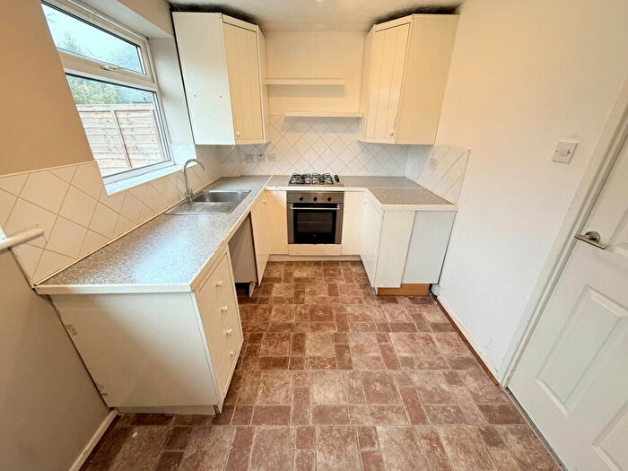 2 Bedroom End Of Terrace House To Rent In Kingfisher View, Stechford, B34