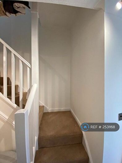4 Bedroom Terraced House To Rent In Bridges View, Gateshead, NE8