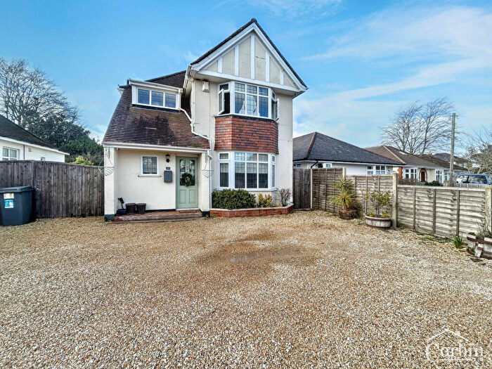 4 Bedroom Detached House For Sale In New Road, Bournemouth, BH10