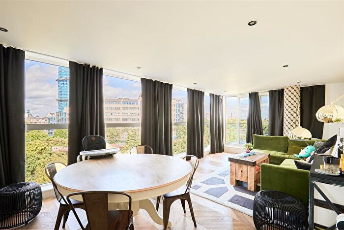 2 Bedroom Flat To Rent In Harbour Reach, Imperial Wharf, SW6