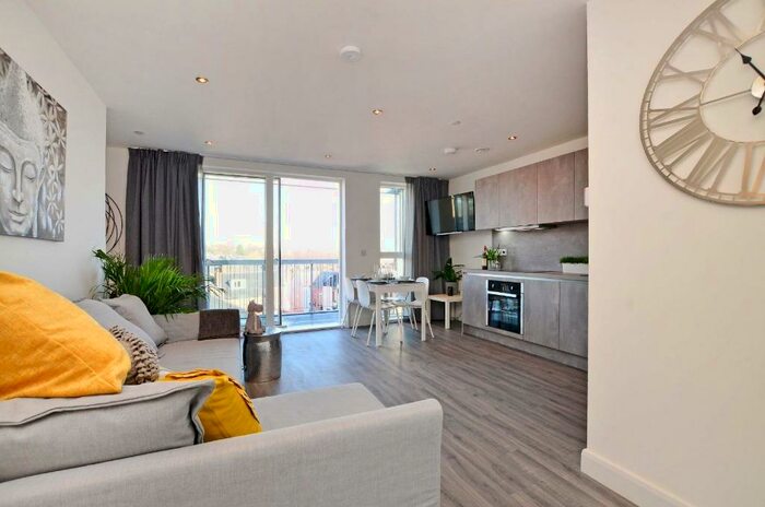 2 Bedroom Flat To Rent In Gordon Road, Sheffield, S11