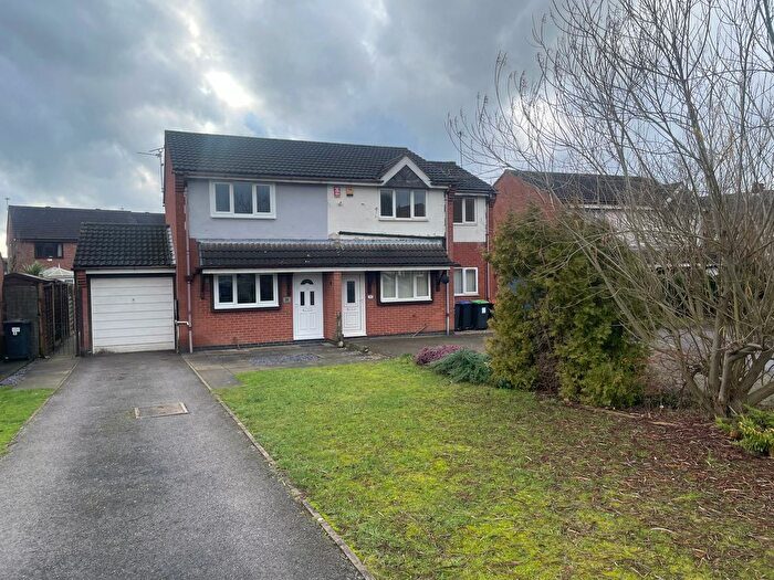 2 Bedroom Property To Rent In Covert Close, Nottingham, NG15