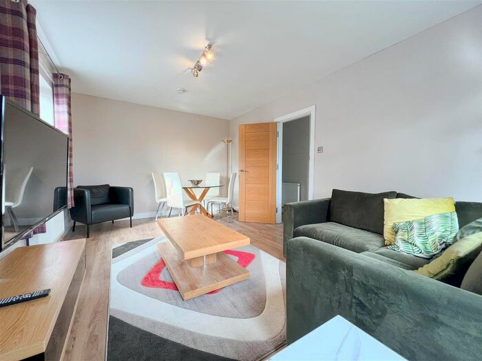 2 Bedroom Flat To Rent In Brooklands Avenue, Sheffield, S10
