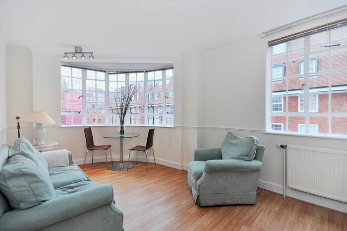 1 Bedroom Flat To Rent In Chelsea Cloisters, Sloane Avenue, London, SW3