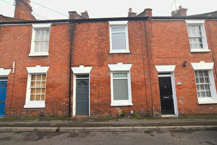 2 Bedroom Property To Rent In Hill Street, Leamington Spa, CV32