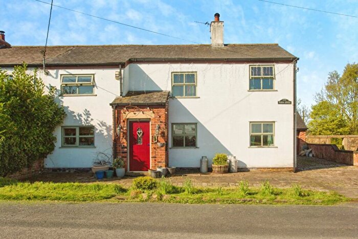 5 Bedroom Semi Detached House For Sale In Benson Lane, Preston, Lancashire, PR4