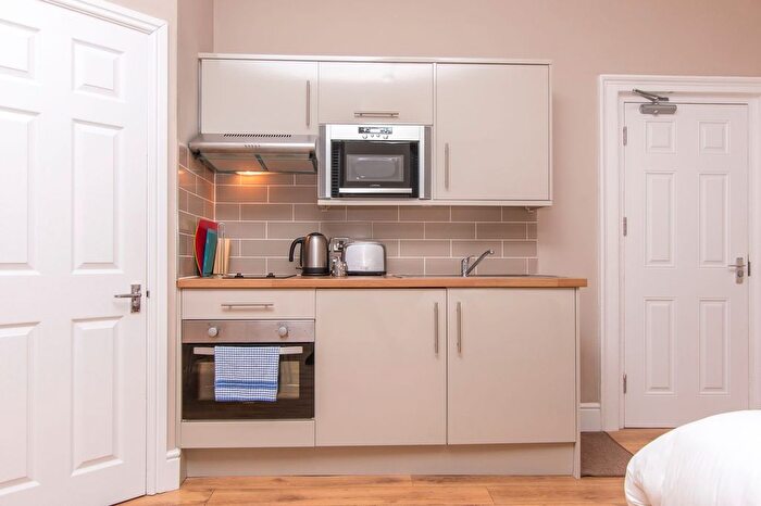 1 Bedroom Studio To Rent In Lower Park Row, Bristol, BS1