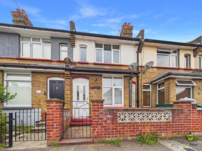 2 Bedroom Terraced House To Rent In Elm Road, Erith, DA8