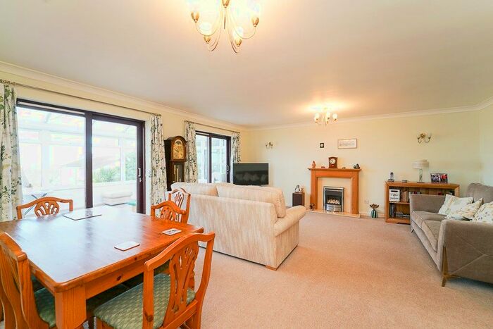 4 Bedroom Detached Bungalow For Sale In Sage Close, Portishead, Bristol, BS20