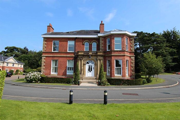 2 Bedroom Apartment To Rent In St. Hilarys Park, Alderley Edge, SK9