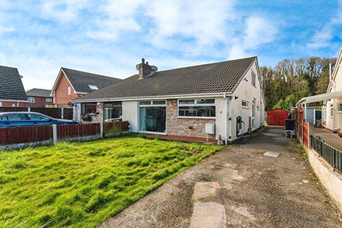 3 Bedroom Semi-Detached Bungalow For Sale In Coast Road, Mostyn, Holywell, CH8