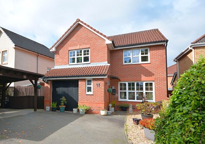 3 Bedroom Detached House For Sale In Bell Court, Falkirk, FK2