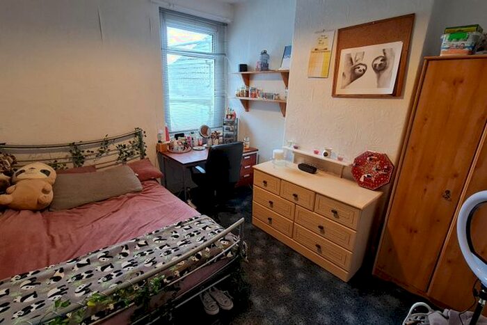 4 Bedroom Property To Rent In Whitchurch Road, Heath, Cardiff CF14